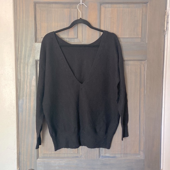 Black Dynamite Sweater - Picture 2 of 2